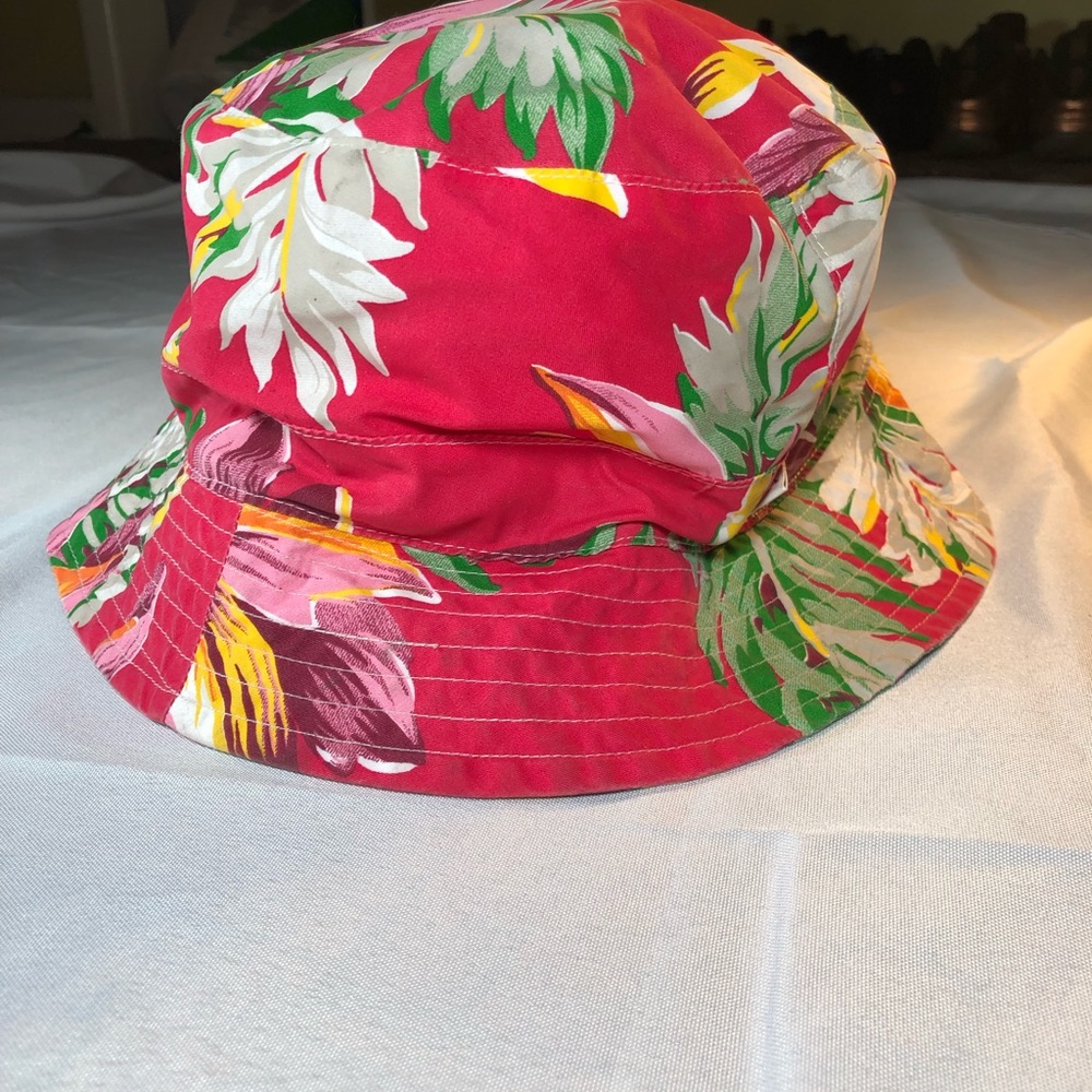 Polo Ralph Lauren bucket hat in large/xl